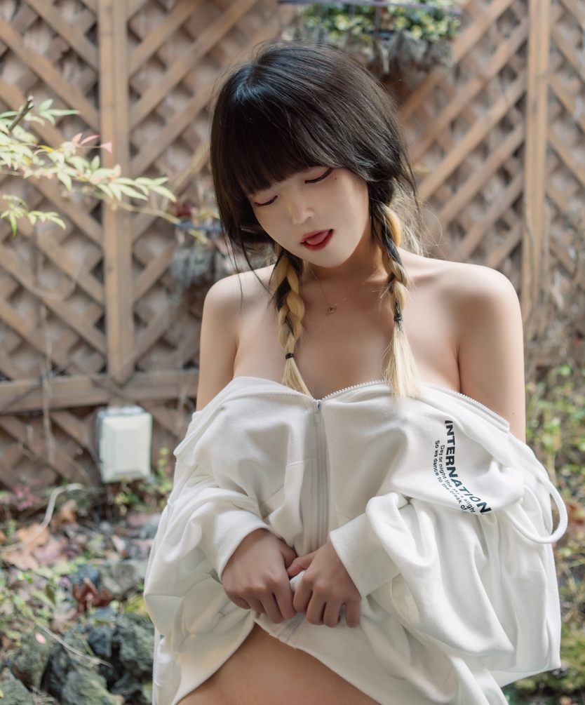 韩国Aram福利合集最新作品590V28.3G，精彩不断