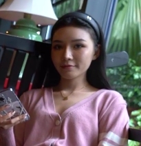 转载搬运百度盘慕丝女郎依依超短裙秀脚最新合集1V465M，秀出迷人双足