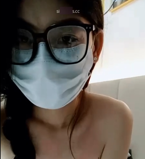 清纯眼镜女大学生直播茉莉花最新合集3V3.59G，百度盘解压技巧