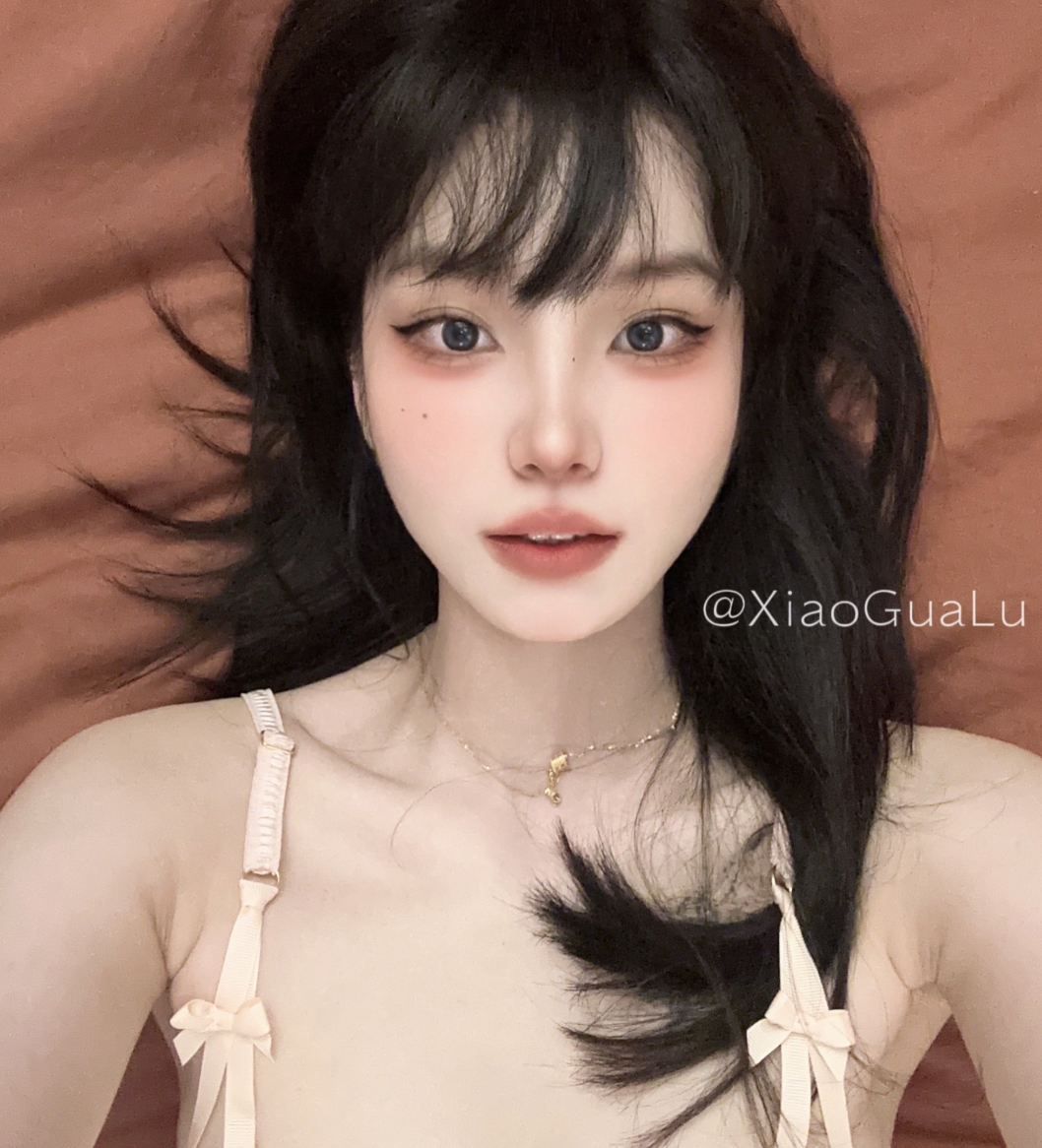 甜美女神小瓜陆最新福利合集3.35G，甜美诱惑