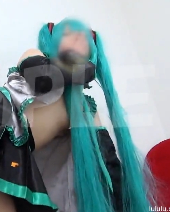 COS日本双角度小姐姐合集50V50G，自行打包百度盘