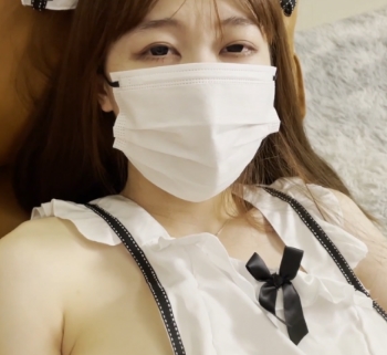 优质传媒扣扣美少女Cola酱最新合集6V4.94G，眼罩口罩颜值在线