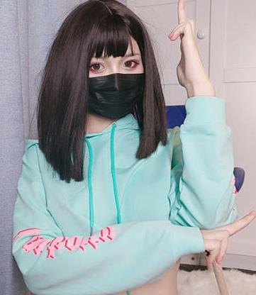 白袜袜格罗吖粗水晶圣诞合集18.3G，推特热度高，包含免费图集