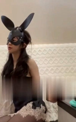 《海盗船长12G精彩合集：娜美带货首秀引爆热潮》