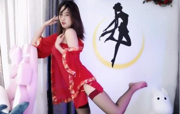 优质主播熊猫tv二娃最新火箭群合集75V9.8G，斗鱼超人气高颜值本土主播