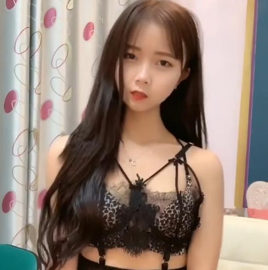 快手张傲娇优质胖臀自拍合集76部60G珍藏版