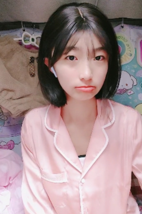 清纯学妹推特呜崽酱49.9G舞蹈92部绝杀