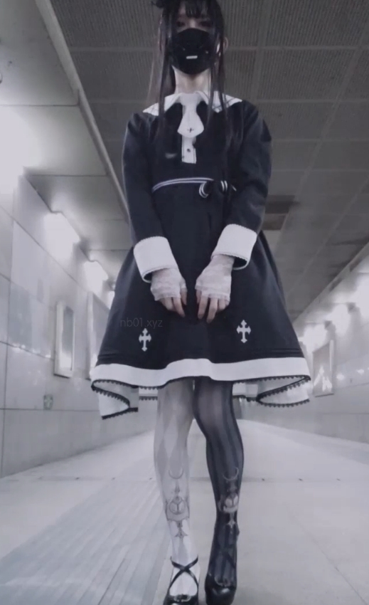 销魂伪娘xixiyaxixi64部热舞合集73.3G网络精选