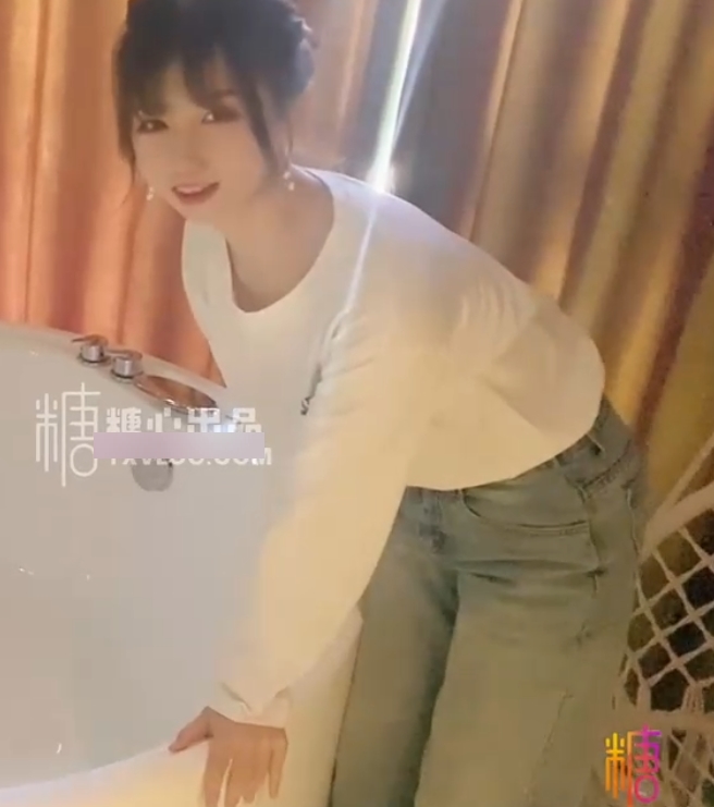 糖心小桃酱视频热辣合集51部36G