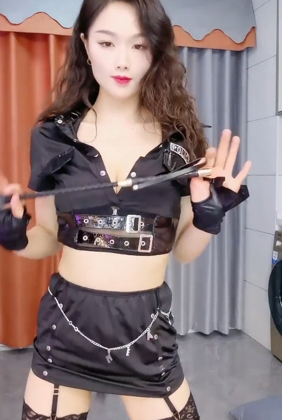 网络展示小糖糖舞蹈视频271v340.5G有尺度珍藏