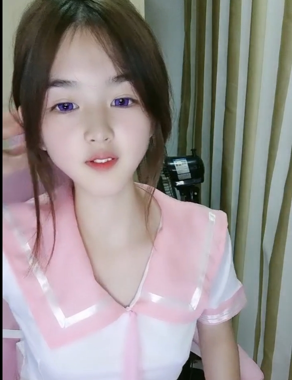 妩媚小晶晶作品视频合集355部404.5G释放平台