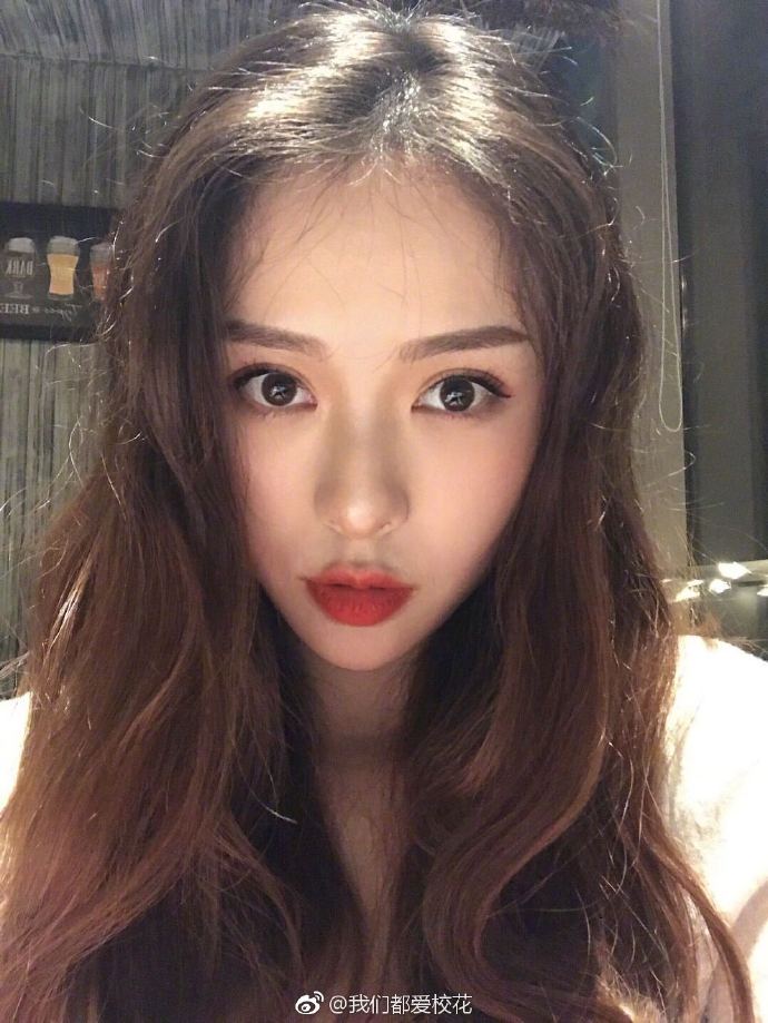 斗鱼橙香静静性感cosplay合集85套5.4G，氛围粉嫩可爱