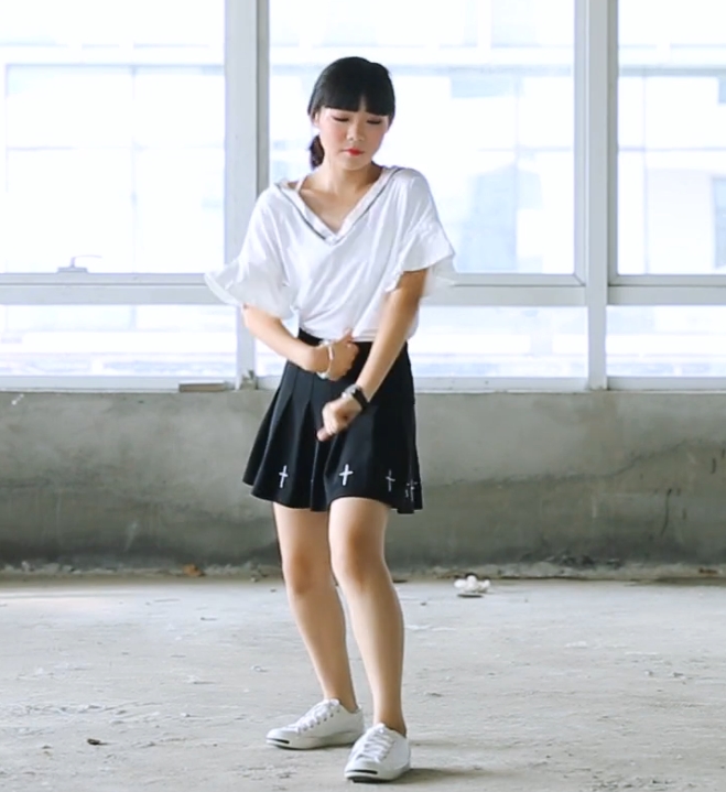 诱人宅舞B站露底232部22G合集