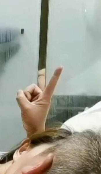 INS美宝尤私房视频80V合集2.13G珍藏版