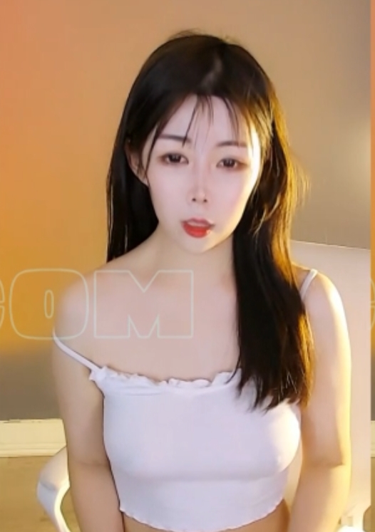 李十一虎牙内衣主题直播合集1V165MB独特视角