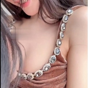 林幼一谭小灵妻子聚会视频合集秀人网四人组1.5G异常火热