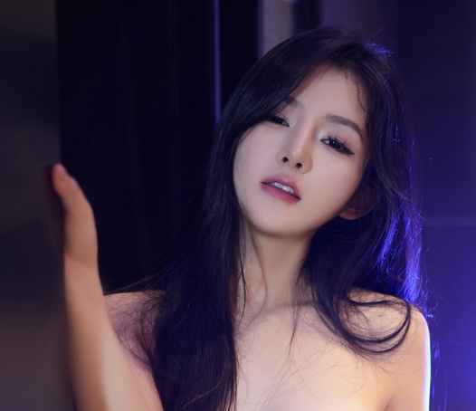 谭小灵秀人网视觉盛宴合集2.7G动作火辣