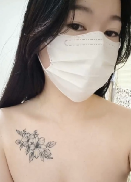 清纯小鹿微博私拍视频合集88部60G绝版收藏