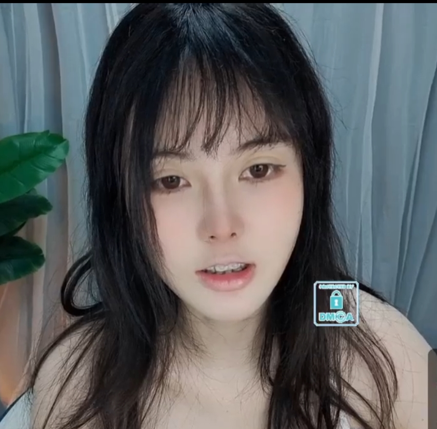 SweetQiQi超火辣作品32部44.8G胖臀御姐优质珍藏