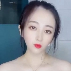 抖音榨汁夏纯欲视频51部2.81G太骚了