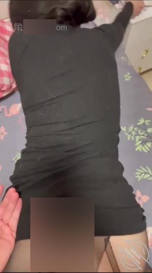 海角邻居妻子猎奇故事31部9.1G深夜档