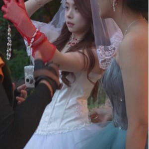 蕾丝妹绝密视角跟拍CD婚纱裙浅黄内429MB