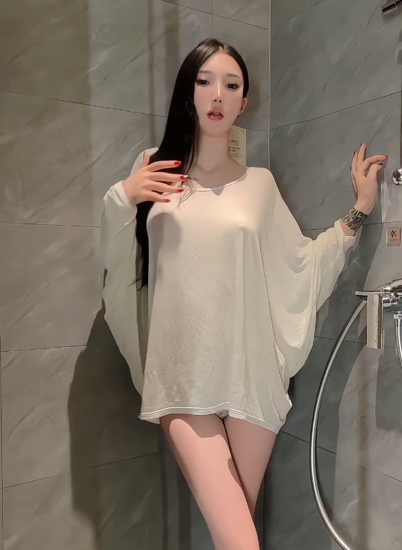 蜜桃直播^oo^热舞私房10部1.79G绝版珍藏