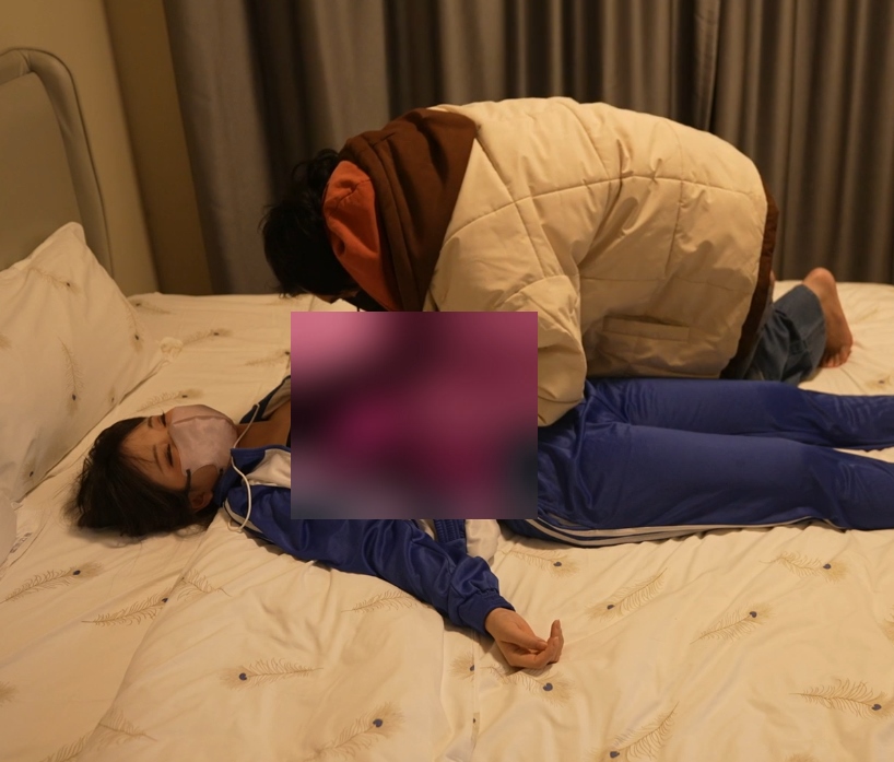 小美推特美脚视频1部1.15GB诱人