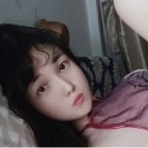 P站Erica_hand越南美女豪放合集19v1.2GB太性感