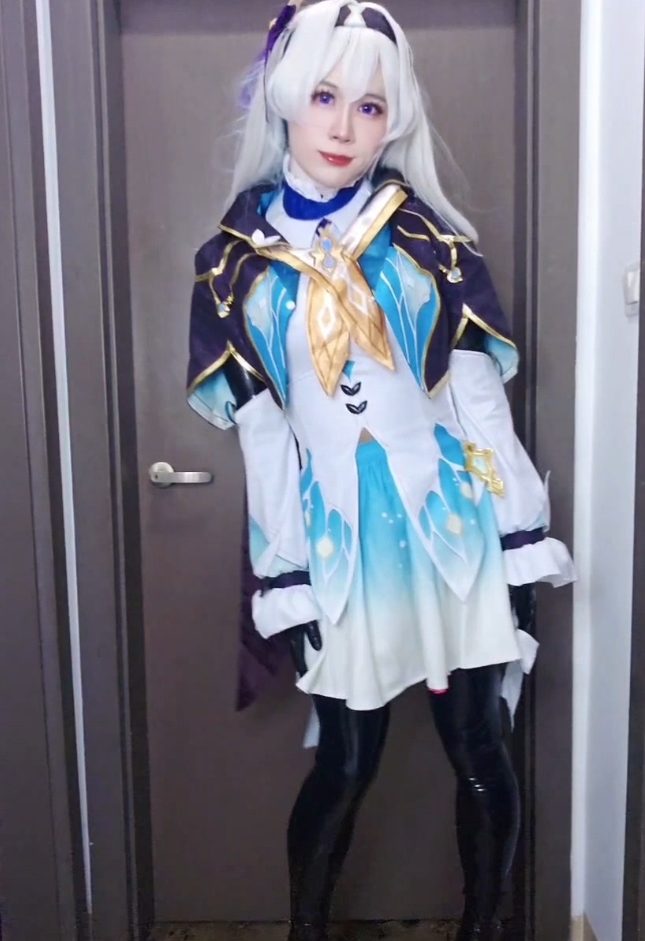 阿优胶衣男娘COS合集160G100部推特展示