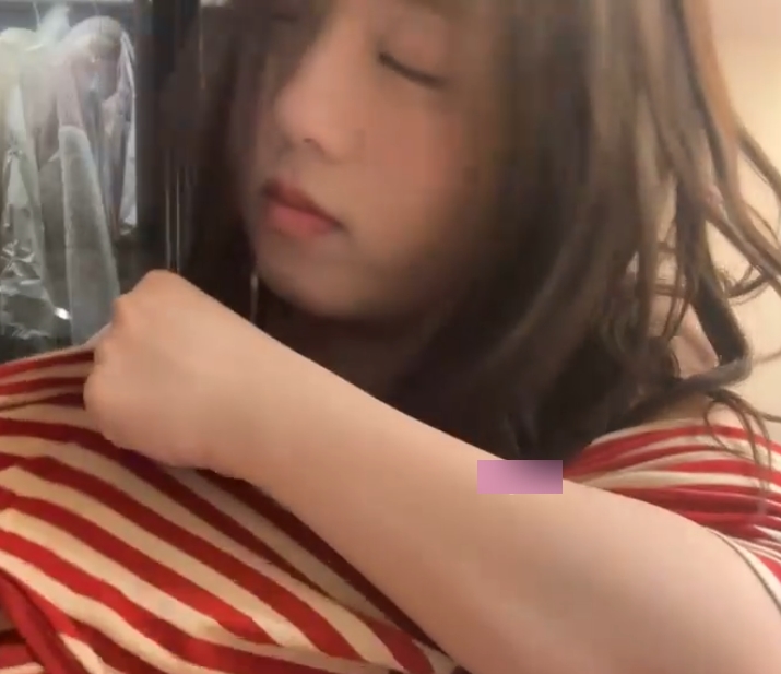 Olivia童颜大罩杯私拍69部35G优质