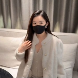肤白如雪上官雅儿圣诞女友剧情1部721.8MBFansOne