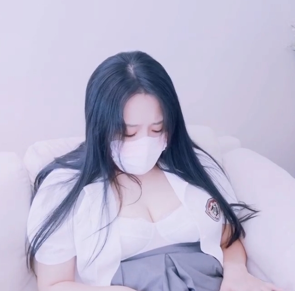 女神范樱桃空空私录合集37V41.7G这腿绝了
