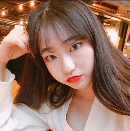 韩国俏妞铅笔牙刷弄湿花径100V50P1G多嫩得