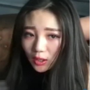132M超萌推特网红小蜜桃私拍1V后推车视角