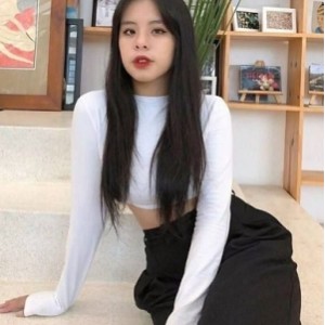 网盘8位高颜值美女自拍福利102P23V183M娇俏可人
